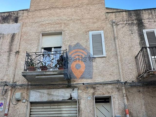 Appartamento in vendita di 141 m² in Via IV Aprile