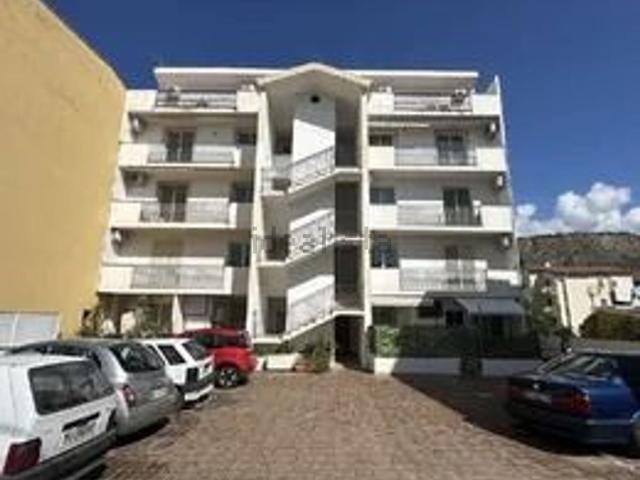 Appartamento in vendita di 141 m² in Via Lava Gaenza