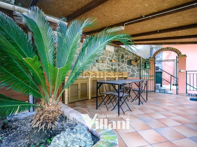 Appartamento in vendita di 141 m² in Via Molinetti di Nervi