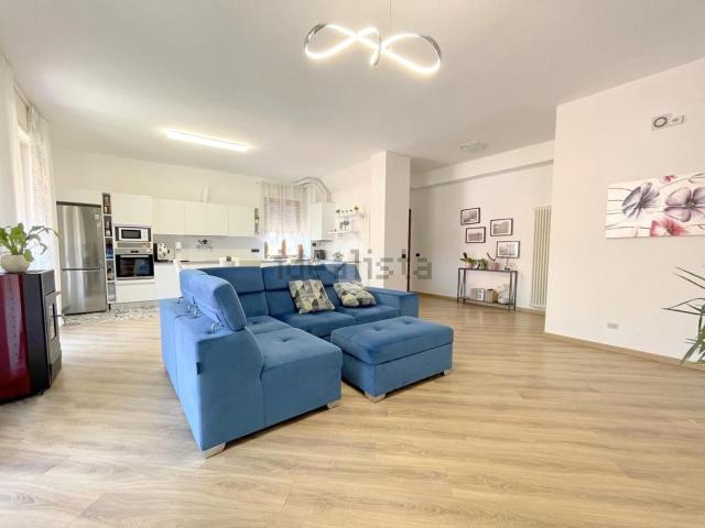 Appartamento in vendita di 141 m² in Via Marco Polo, 5