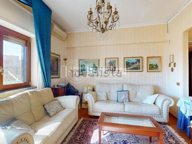 Appartamento in vendita di 141 m² in Via Maria Cristina di Savoia