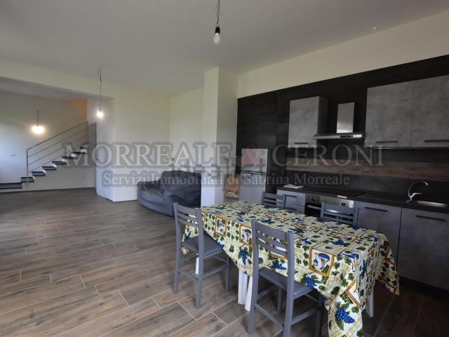 Appartamento in vendita di 141 m² in Via Sanminiatese