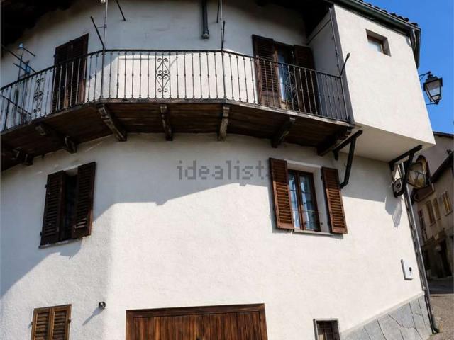 Appartamento in vendita di 141 m² in Via Roma