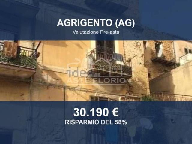 Appartamento in vendita di 141 m² in Cortile Celauro, 9