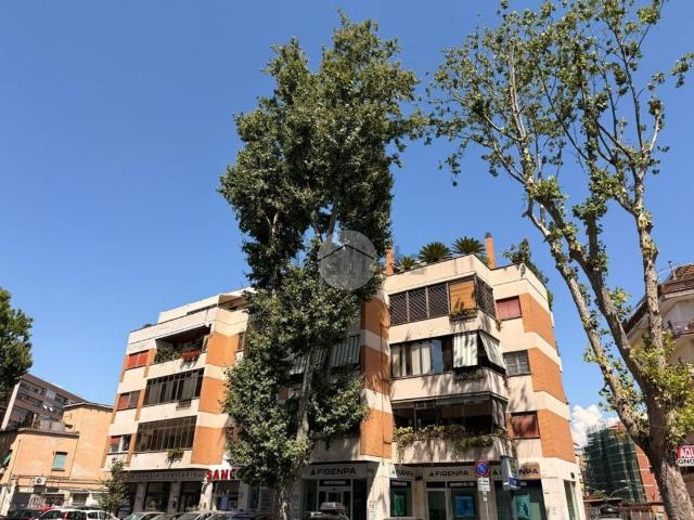 Appartamento in vendita di 141 m² in Piazza Antonio Meucci, 5