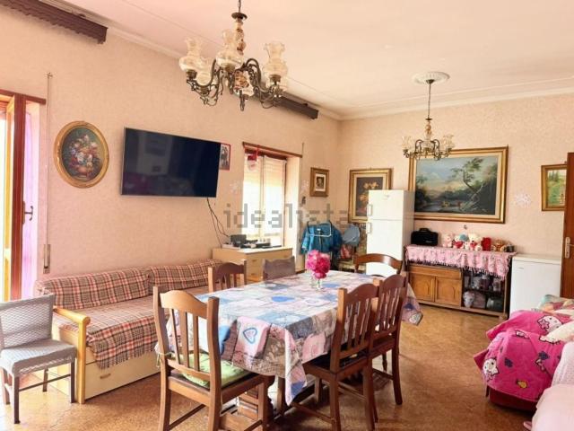 Appartamento in vendita di 141 m² in Piazza IV Novembre