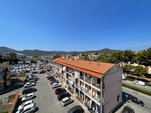 Appartamento in vendita di 141 m² in Piazza Virgilio, 50