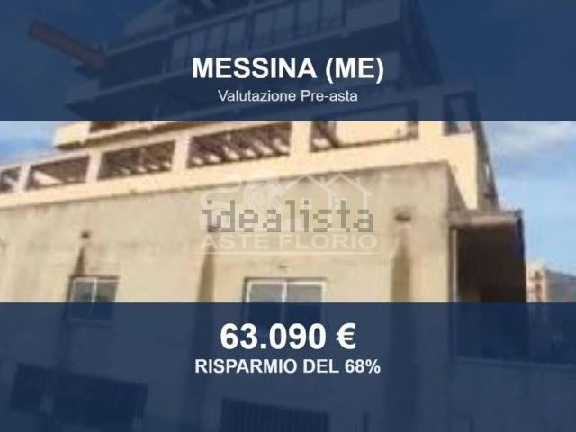 Appartamento in vendita di 141 m² in Strada Statale 114 Orientale Sicula
