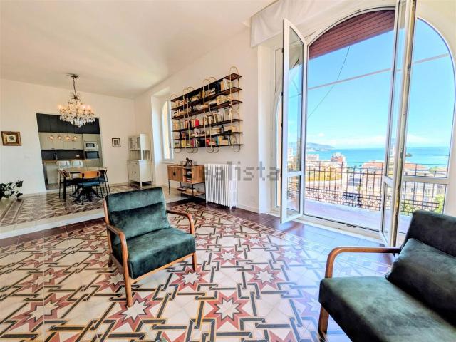 Appartamento in vendita di 142 m²