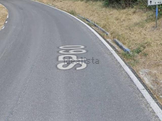 Appartamento in vendita di 142 m² in Via Colli