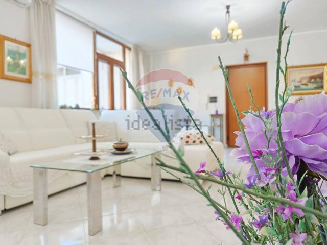 Appartamento in vendita di 142 m² in Via Canalone, 6