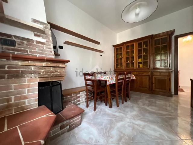 Appartamento in vendita di 142 m² in Via Cesare Massari, 5