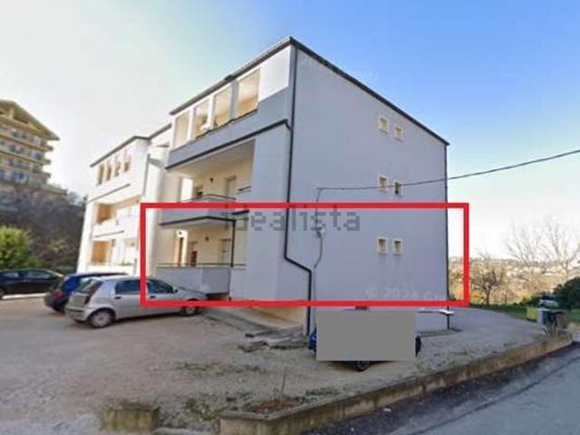 Appartamento in vendita di 142 m² in Via Bellini