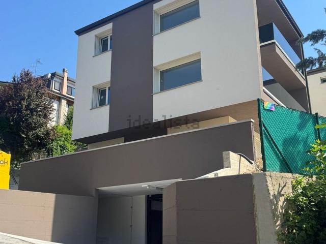 Appartamento in vendita di 142 m² in Via Gesso