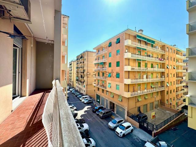 Appartamento in vendita di 142 m² in Via Giovanni Ambrogio Molfino, 13