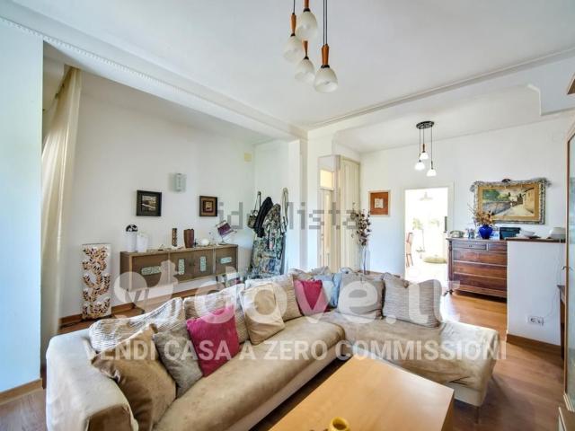 Appartamento in vendita di 142 m² in Via Giovanni Boccaccio, 4