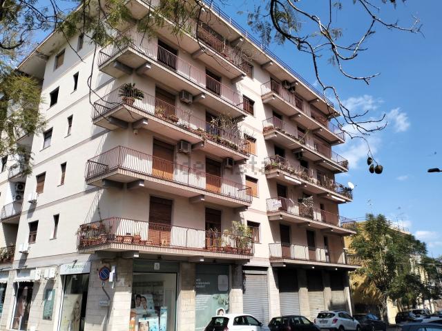 Appartamento in vendita di 142 m² in Via Don Tommaso Leonardi, 37
