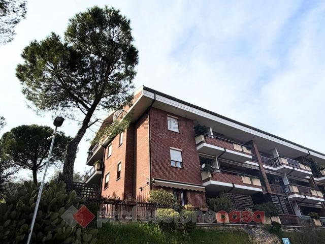 Appartamento in vendita di 142 m² in Via del Tempo Libero