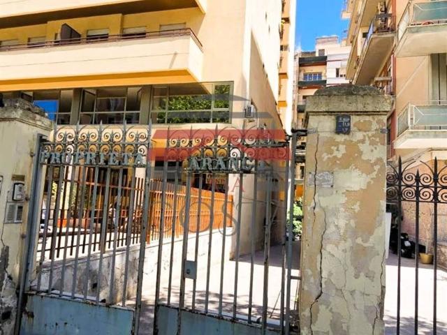 Appartamento in vendita di 142 m² in Via della Libertà, 163