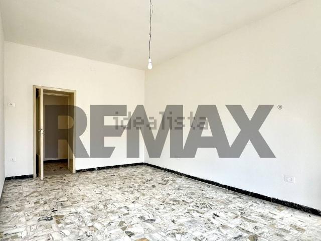 Appartamento in vendita di 142 m² in Via Livorno, 14