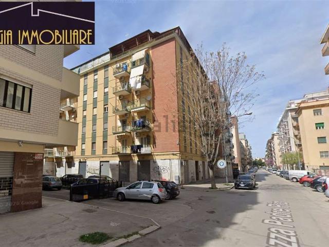 Appartamento in vendita di 142 m² in Via Matteo Luigi Guerrieri, 66