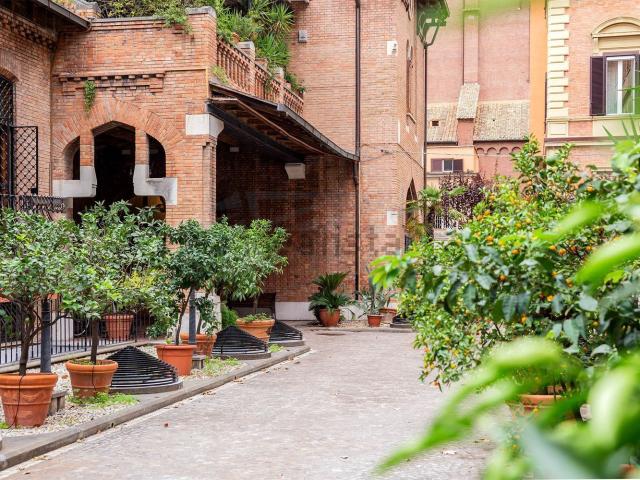 Appartamento in vendita di 142 m² in Via Po