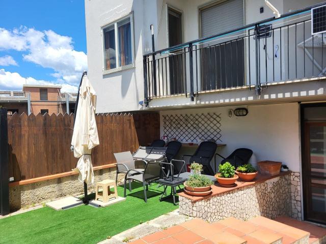 Appartamento in vendita di 142 m² in Via Panoramica, 33
