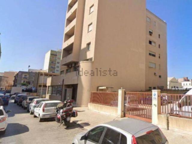 Appartamento in vendita di 142 m² in Via Pantelleria, 17