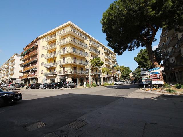 Appartamento in vendita di 142 m² in Via Papa Giovanni XXIII, 85