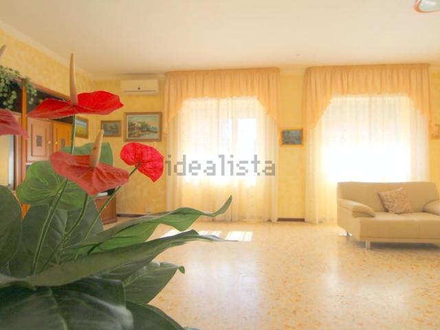 Appartamento in vendita di 142 m² in Via Pasquale Follieri, 52
