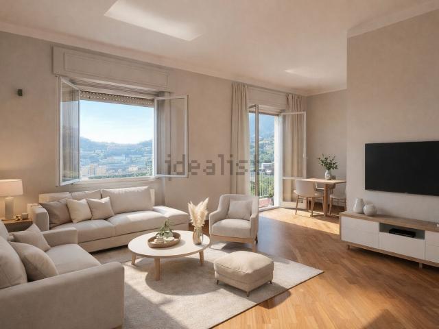 Appartamento in vendita di 142 m² in Via Pierino Negrotto Cambiaso, 12
