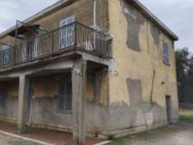 Appartamento in vendita di 142 m² in Via Quartaccio, 59