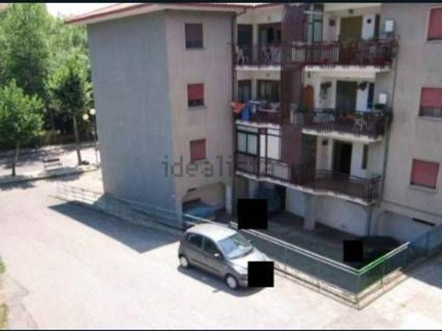 Appartamento in vendita di 142 m² in Via Raffaele Capalbo