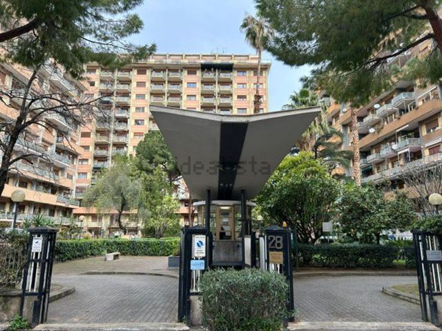 Appartamento in vendita di 142 m² in Via Tramontana, 28