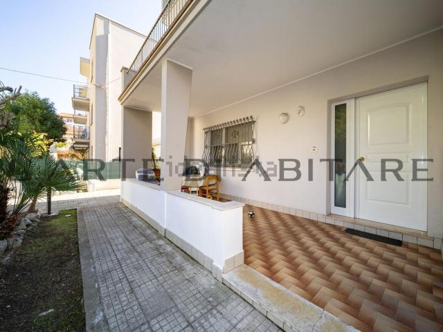 Appartamento in vendita di 142 m² in Viale Zuara