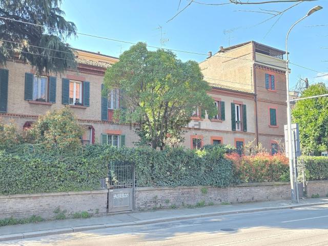 Appartamento in vendita di 142 m² in Viale Angelo Masini, 13