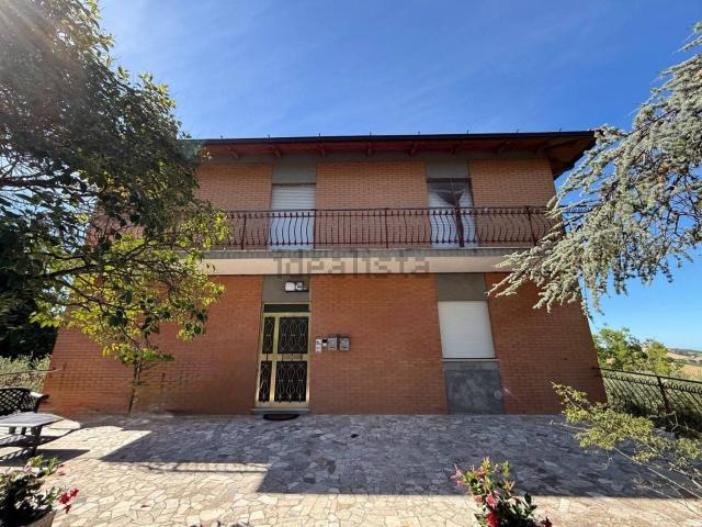 Appartamento in vendita di 142 m² in Contrada Salette, 72