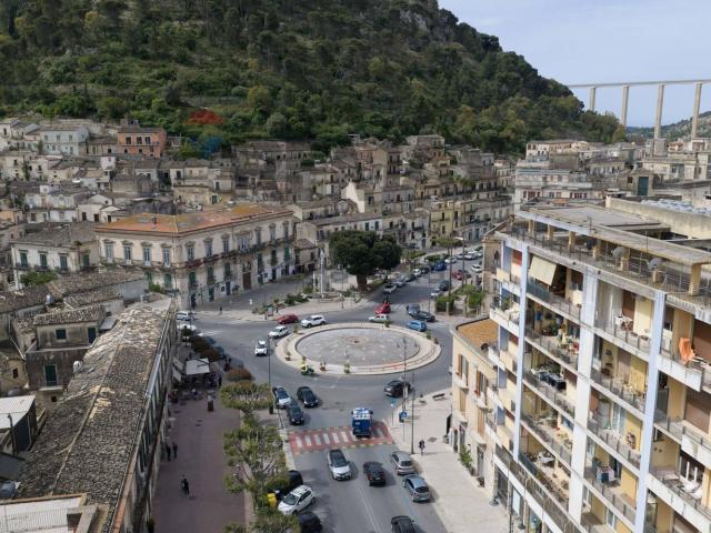Appartamento in vendita di 142 m² in Corso Umberto I, 8