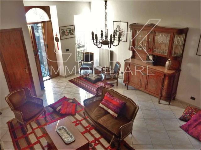 Appartamento in vendita di 142 m² in Corso VITTORIO EMANUELE