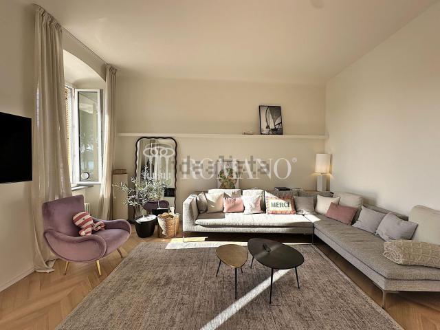 Appartamento in vendita di 142 m² in Lungomare Vittorio Veneto, 30