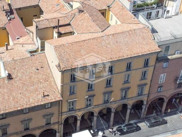 Appartamento in vendita di 142 m² in Strada Maggiore