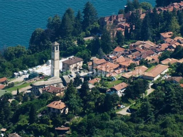 Appartamento in vendita di 143 m² in Via CADEVECCHIO, 5