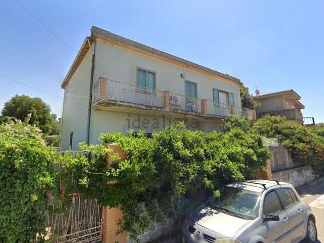 Appartamento in vendita di 143 m² in Via Cagliari