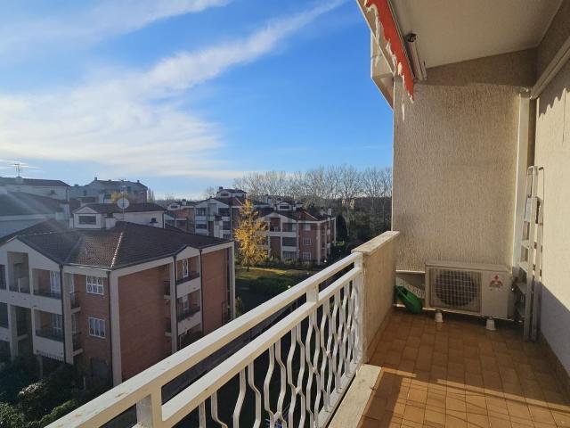 Appartamento in vendita di 143 m² in Via Carlo Pisacane, 5