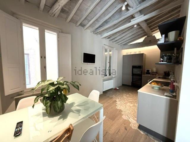 Appartamento in vendita di 143 m² in Via Cecco Angiolieri, 53100