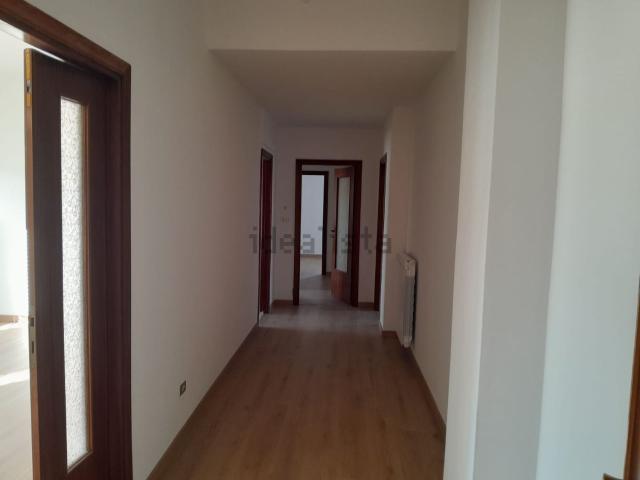 Appartamento in vendita di 143 m² in Via di Prezza