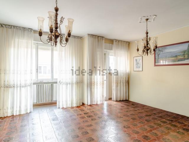 Appartamento in vendita di 143 m² in Via Filippo Brunelleschi, 3