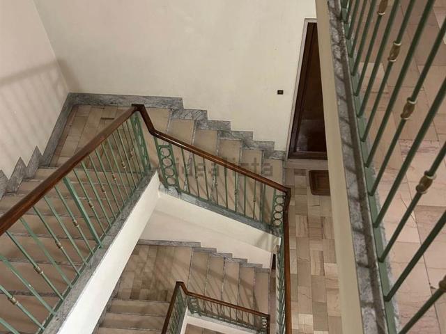 Appartamento in vendita di 143 m² in Via Francesco Puccinotti