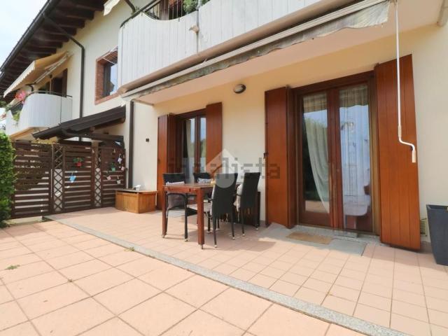Appartamento in vendita di 143 m² in Via Francesco Placereani, 35