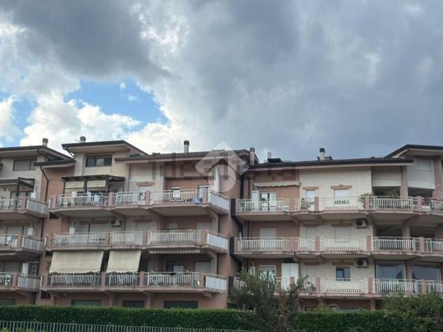 Appartamento in vendita di 143 m² in Via Ilaria Alpi, 10